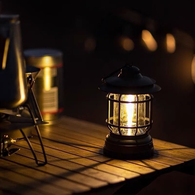 Vintage Campinglampe mit Akku