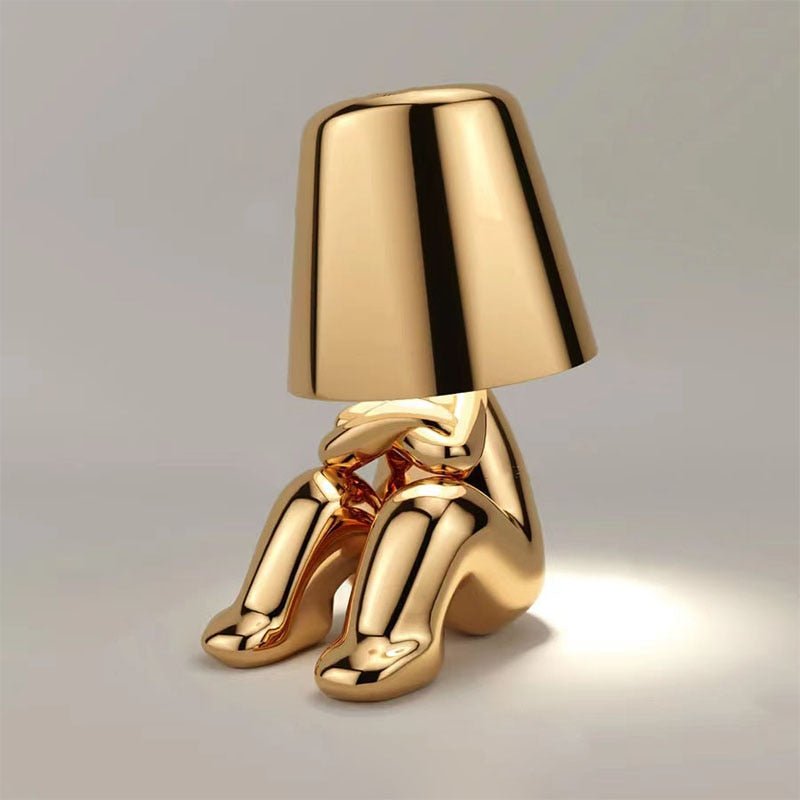 Mistero | Goldene skulpturale Tischlampe