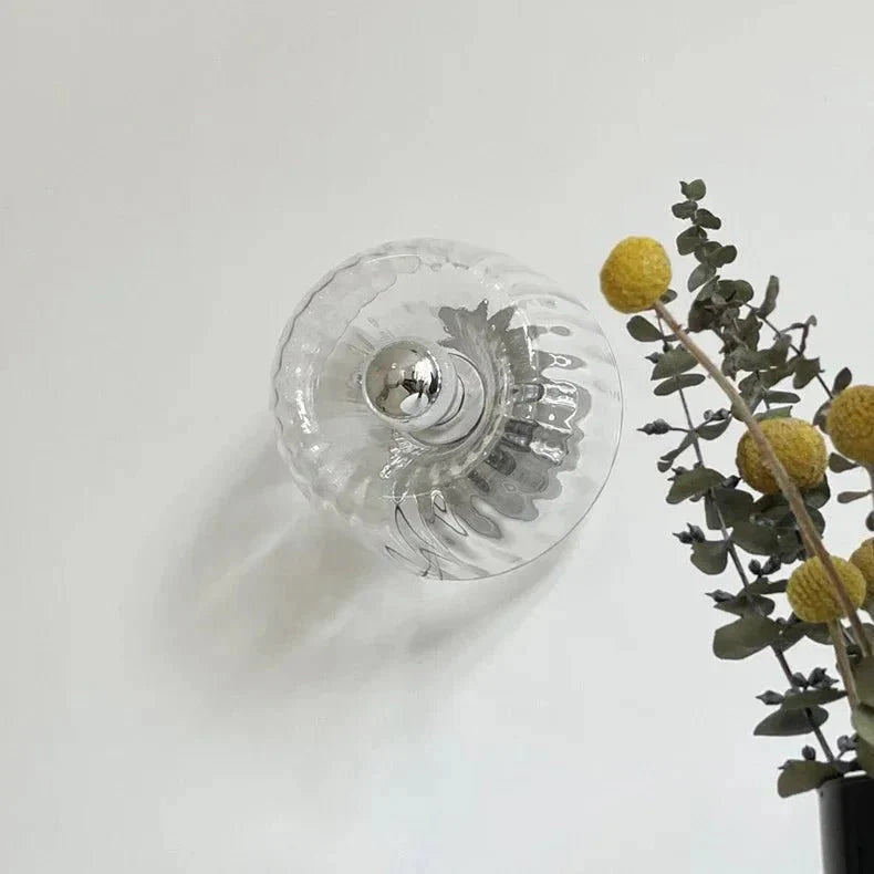 Wandleuchte im skandinavischen Bauhaus-Stil