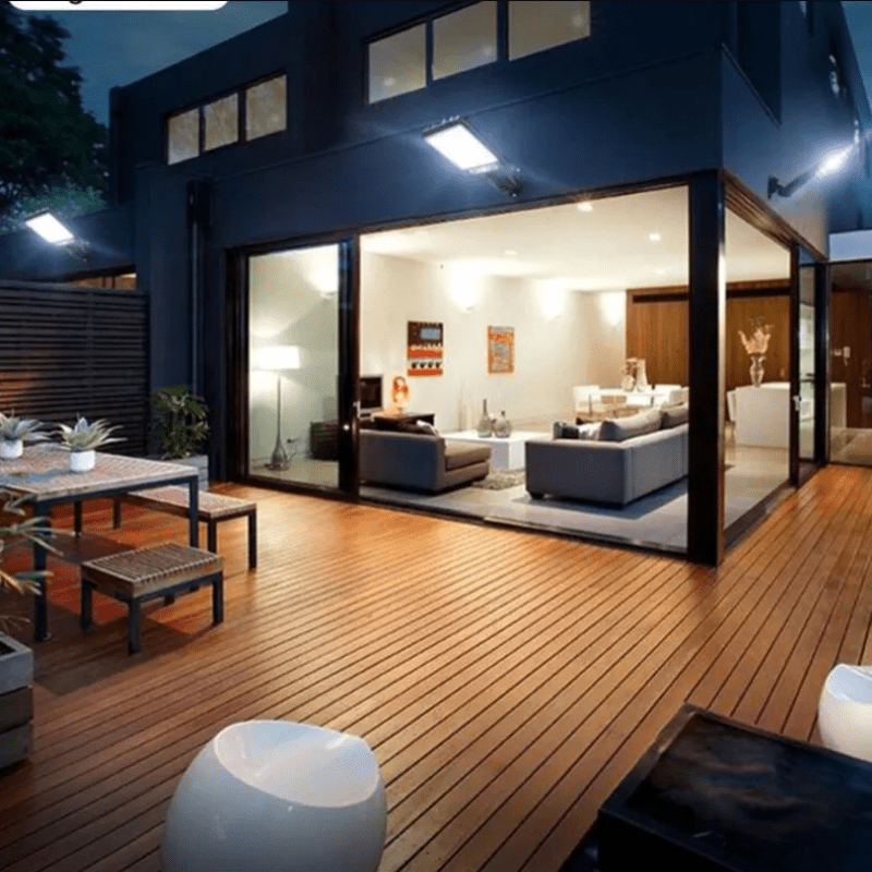 Solaris™ Solar-Wandleuchte – Helles Außenlicht