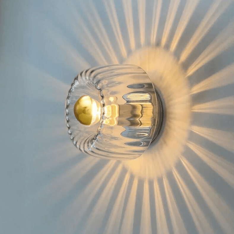 Wandleuchte im skandinavischen Bauhaus-Stil