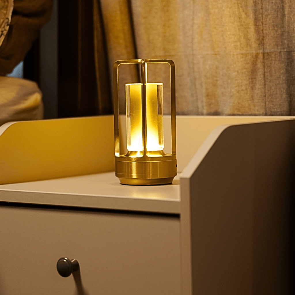Stilla | Tischlampe