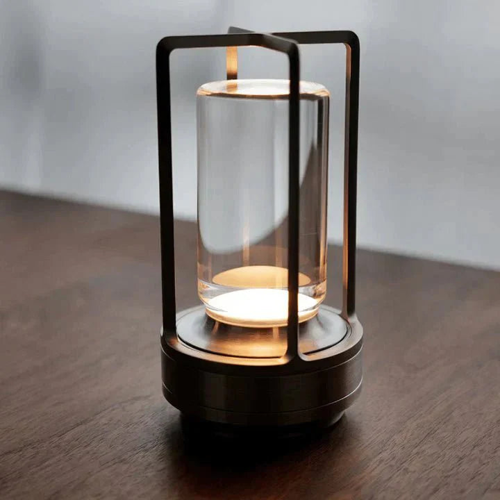 Stilla | Tischlampe